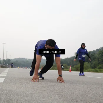 Runner Photo 7506610