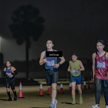 Runner Photo 7506645