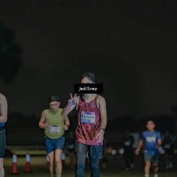Runner Photo 7506648
