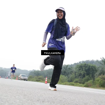 Runner Photo 7506650