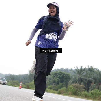 Runner Photo 7506656