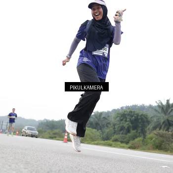 Runner Photo 7506662
