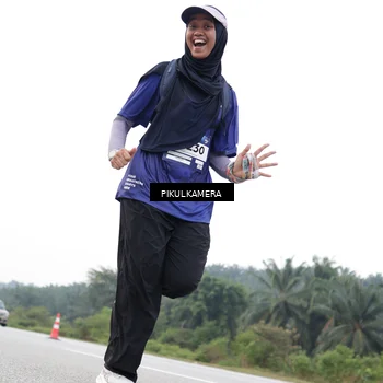 Runner Photo 7506664