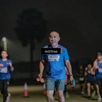 Runner Photo 7506676