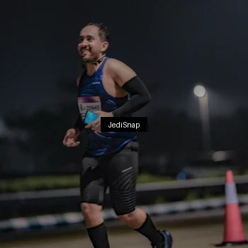 Runner Photo 7506679