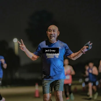 Runner Photo 7506692
