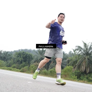 Runner Photo 7506695