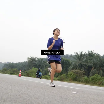 Runner Photo 7506725