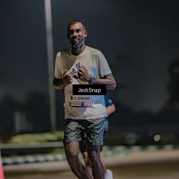 Runner Photo 7506735