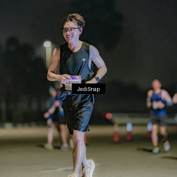 Runner Photo 7506741