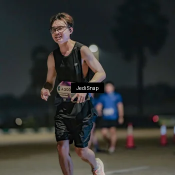 Runner Photo 7506751