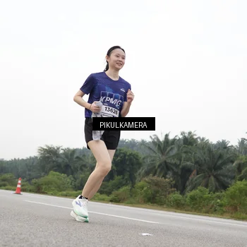 Runner Photo 7506755