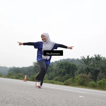 Runner Photo 7506789