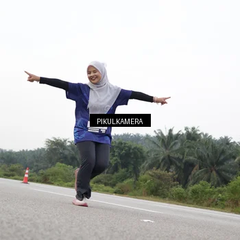 Runner Photo 7506792