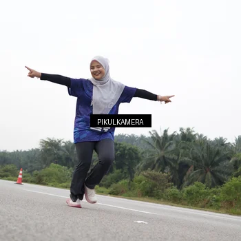 Runner Photo 7506798