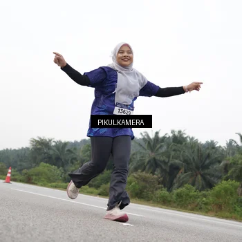 Runner Photo 7506801