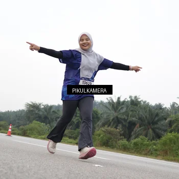 Runner Photo 7506802