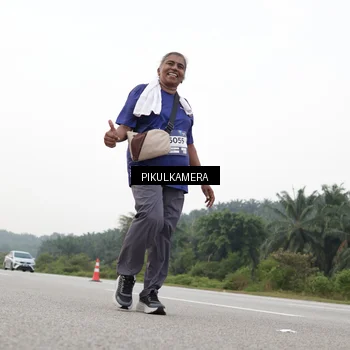 Runner Photo 7506810