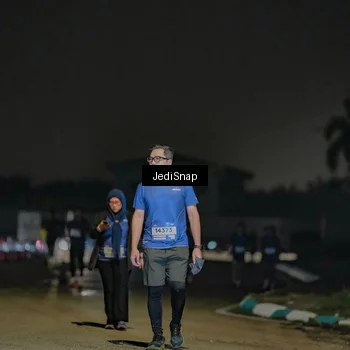Runner Photo 7506814