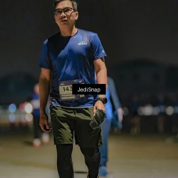 Runner Photo 7506819