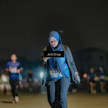 Runner Photo 7506822