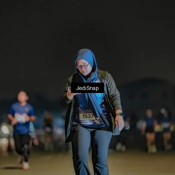 Runner Photo 7506834