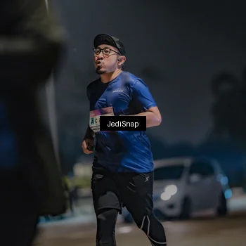 Runner Photo 7506835