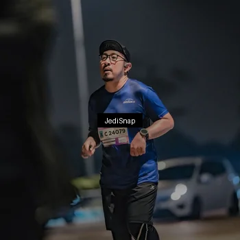 Runner Photo 7506838