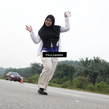Runner Photo 7506874