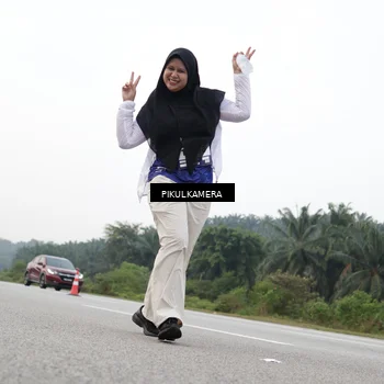 Runner Photo 7506875