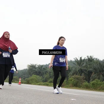 Runner Photo 7506901