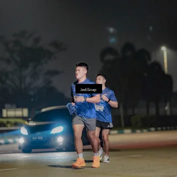 Runner Photo 7506910