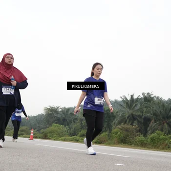 Runner Photo 7506913