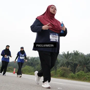 Runner Photo 7506931