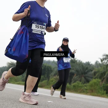 Runner Photo 7506934