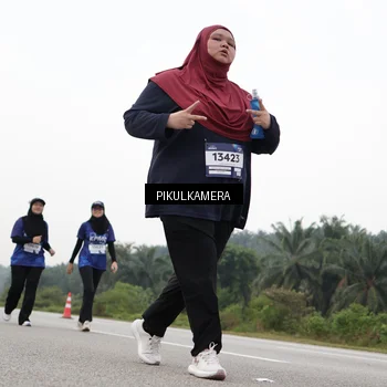 Runner Photo 7506938