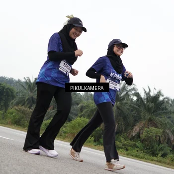 Runner Photo 7506948