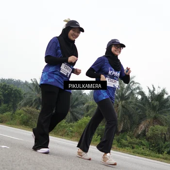 Runner Photo 7506949