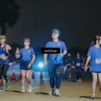 Runner Photo 7506952