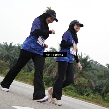 Runner Photo 7506955
