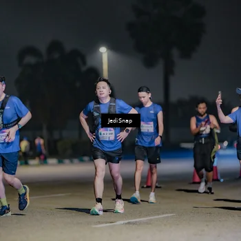 Runner Photo 7506956