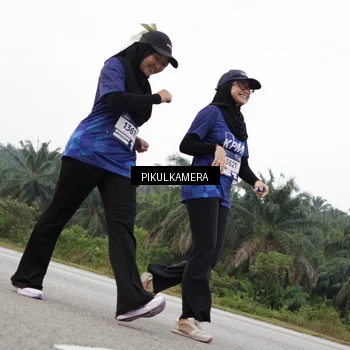 Runner Photo 7506957