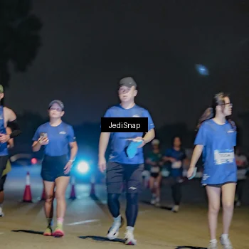 Runner Photo 7506960