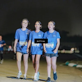 Runner Photo 7506971