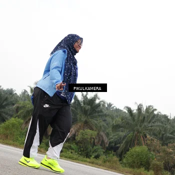 Runner Photo 7506972