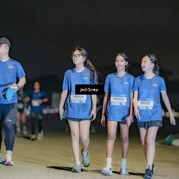 Runner Photo 7506976