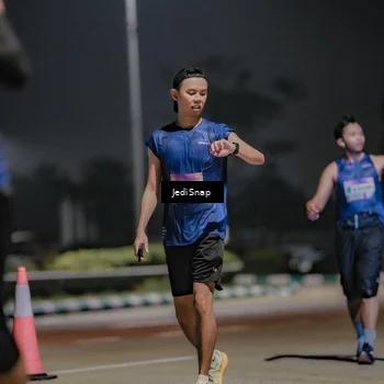 Runner Photo 7506983