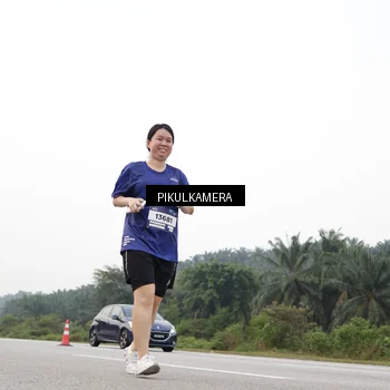 Runner Photo 7506984