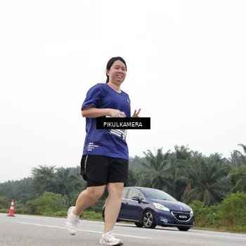 Runner Photo 7506990
