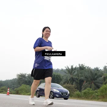 Runner Photo 7506993